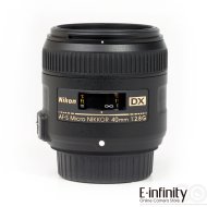 【美品】Nikon AF-S DX NIKKOR 40mm f/2.8G Amazon.com : Nikon AF-S DX Micro-NIKKOR 40mm f/2.8G Close-up