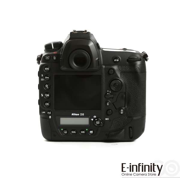 nikon d5 body only