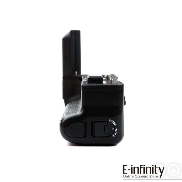 Buy Fujifilm VGXT4 Vertical Battery Grip for XT4 Camera EInfinity