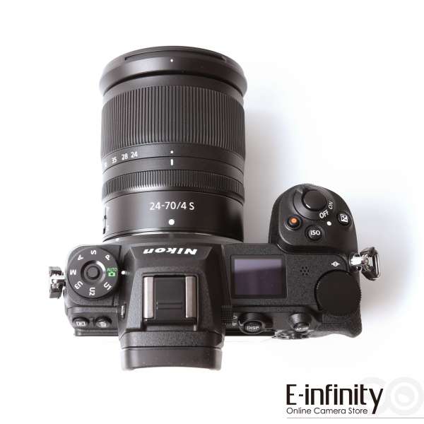 nikon z6 with lens
