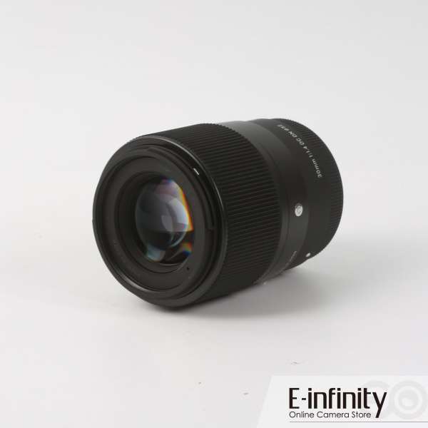 Kopen Sigma 30 mm f/1.4 DC DN hedendaagse lens voor Sony E-vatting